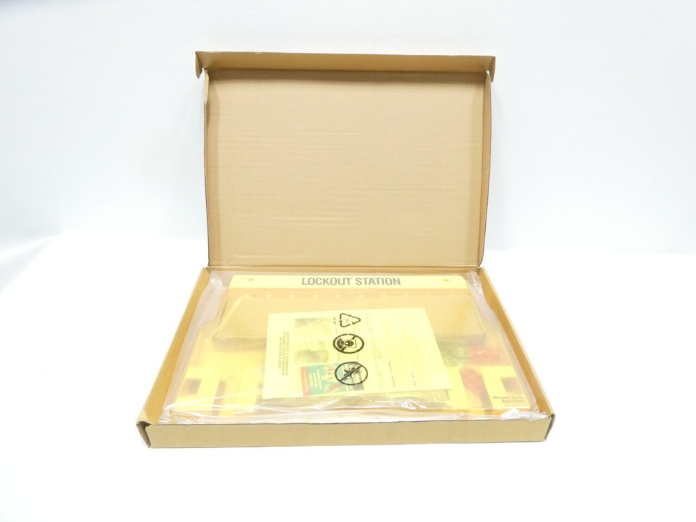 Master Lock 1483 Safety Series Padlock Station