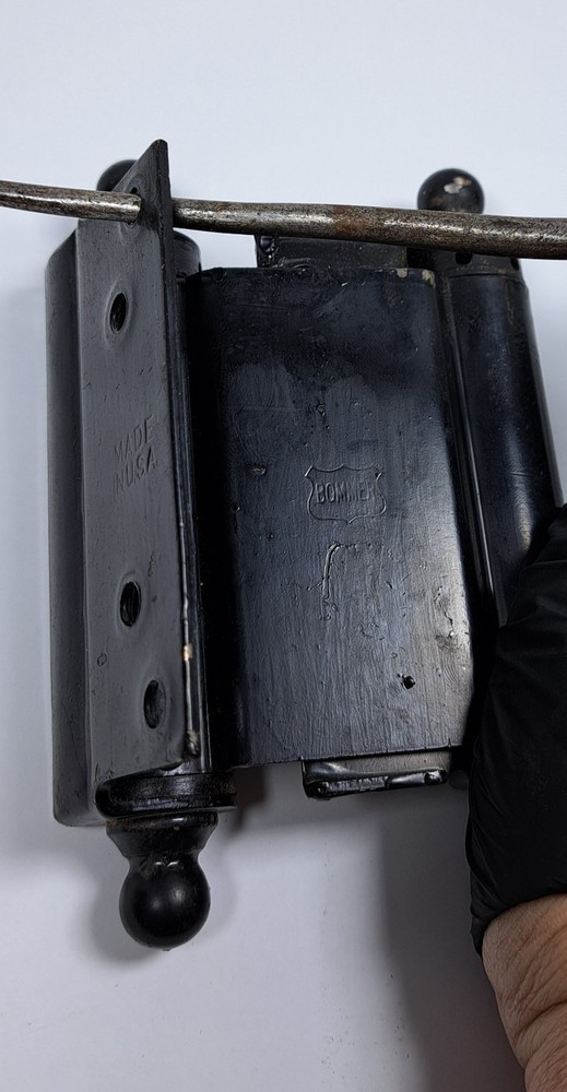 2 Vintage BOMMER Double Spring Hinges