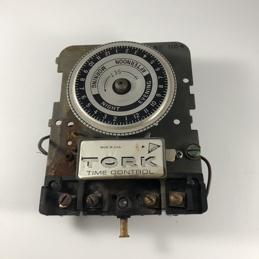 Tork Time Control 10 82 1104 15 Amp Time Switch Circuit Control Untested ATMX