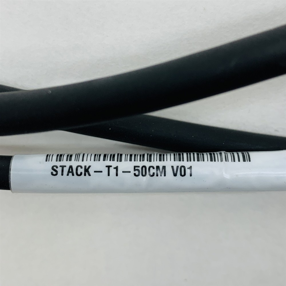 Cisco STACK-T1-50CM V01 50CM Stackwise Stacking Cable 800-40403-01 LOT 4