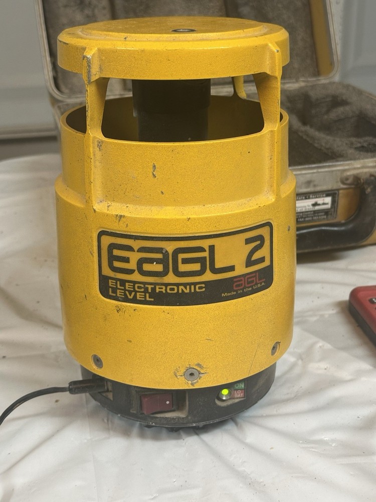 AGL EAGL-2 EAGL2 Rotary Electronic Laser Level w/ Case - Powers On But Untested