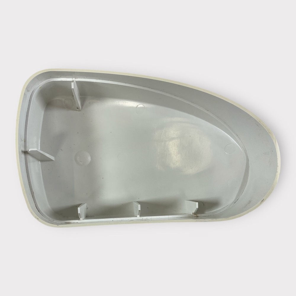 Raymarine STBD END-CAP for ALL Open Array Antennas 4' & 6' "SLIGHTLY DISCOLORED"