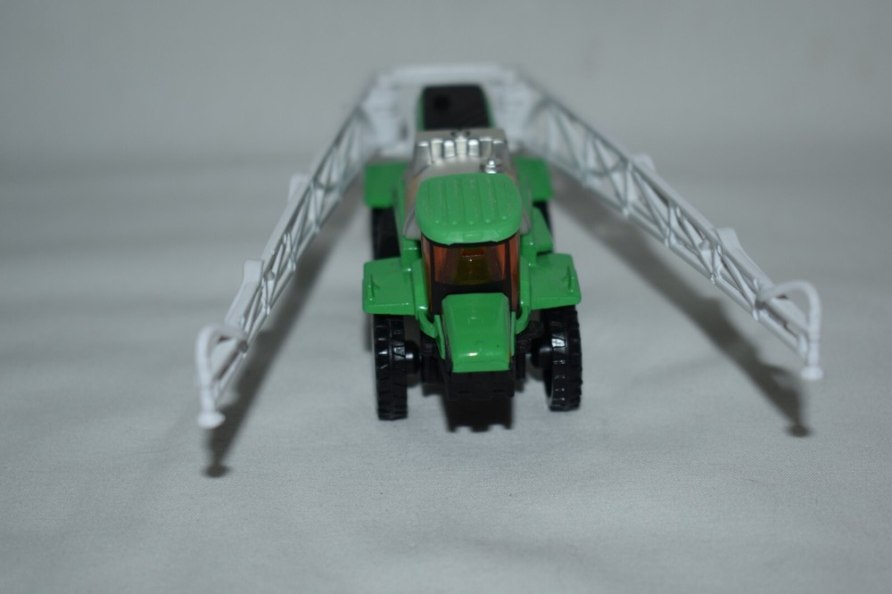 Matchbox Diecast Master 120 Crop Sprayer McCarthy