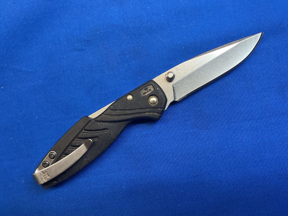 Buck Rival 364 Folding Pocket Knife