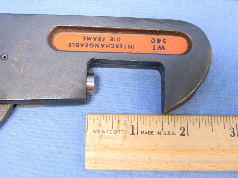 Thomas & Betts T&B WT540 Ratchet Hand Crimp Tool Interchangeable Die Frame