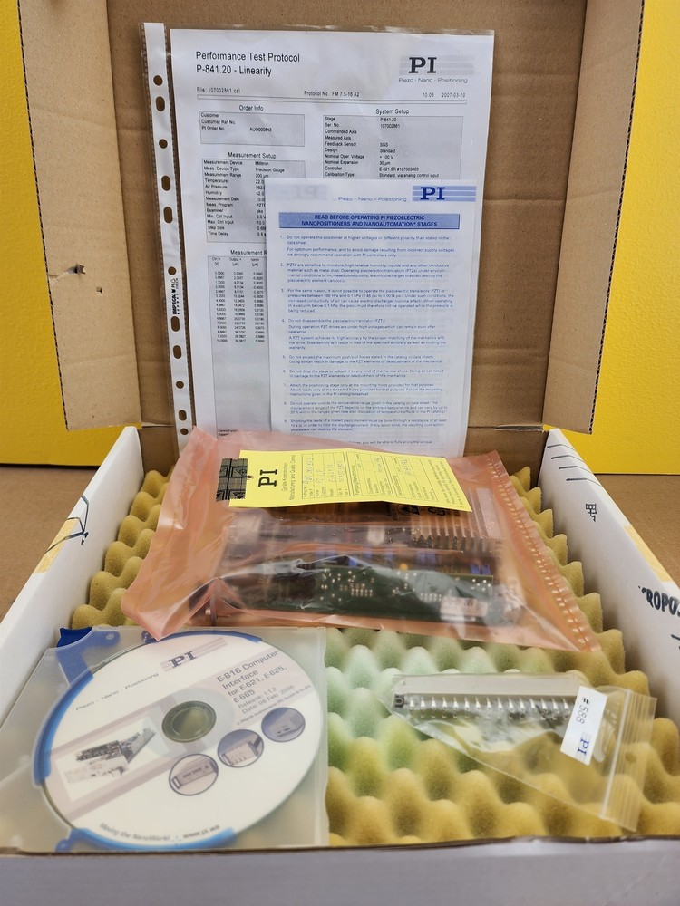 PI E-621.SR Piezo Amplifier/Servo Controller Module, 1 channel, RS-232, 30-130 V