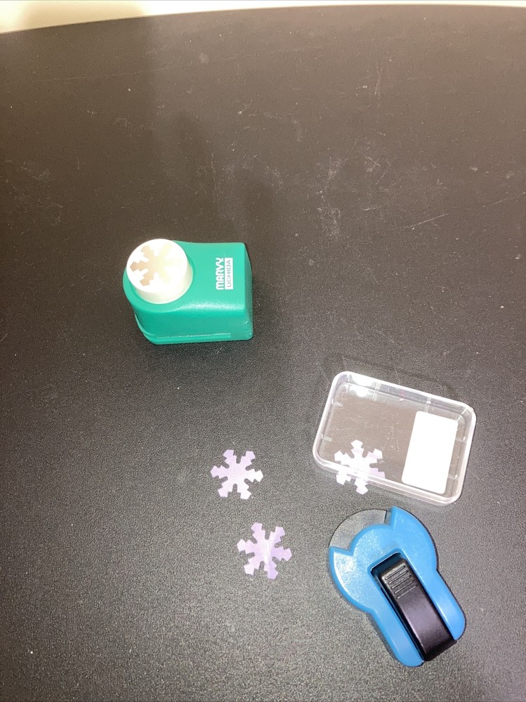 marvy preowned punches corner rounder snowflake