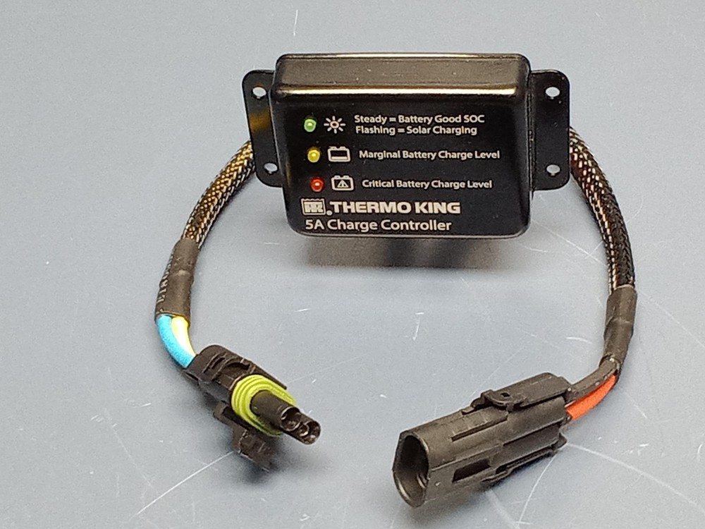 Go Power! Thermo King 5A Charge Controller 3E72902G04