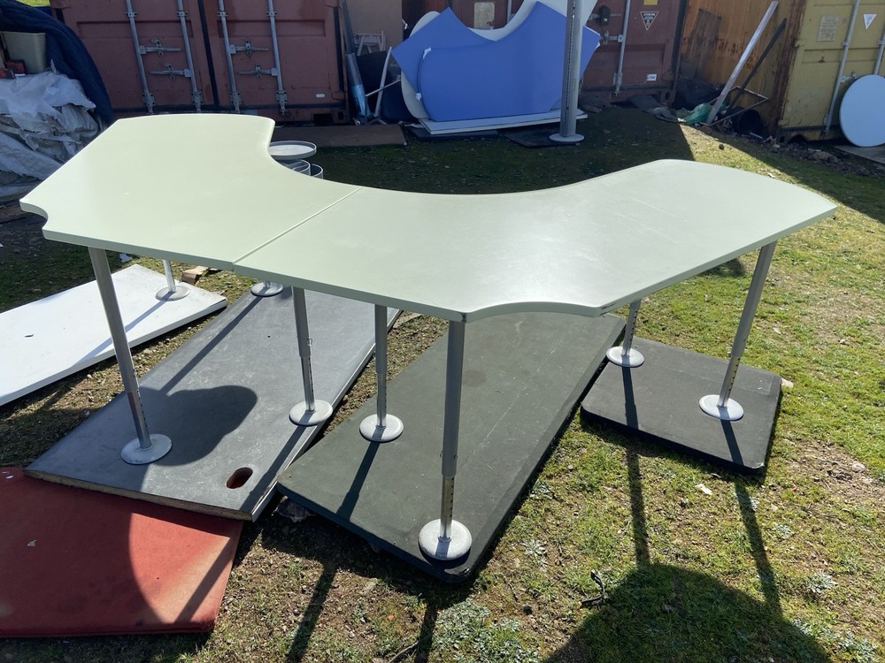 Vintage Herman Miller Resolve Workstations For Two