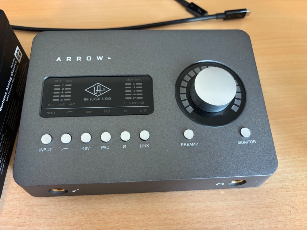 UAD Arrow Audio Interface with TB3 cable w/ Plugins or without plugins for less