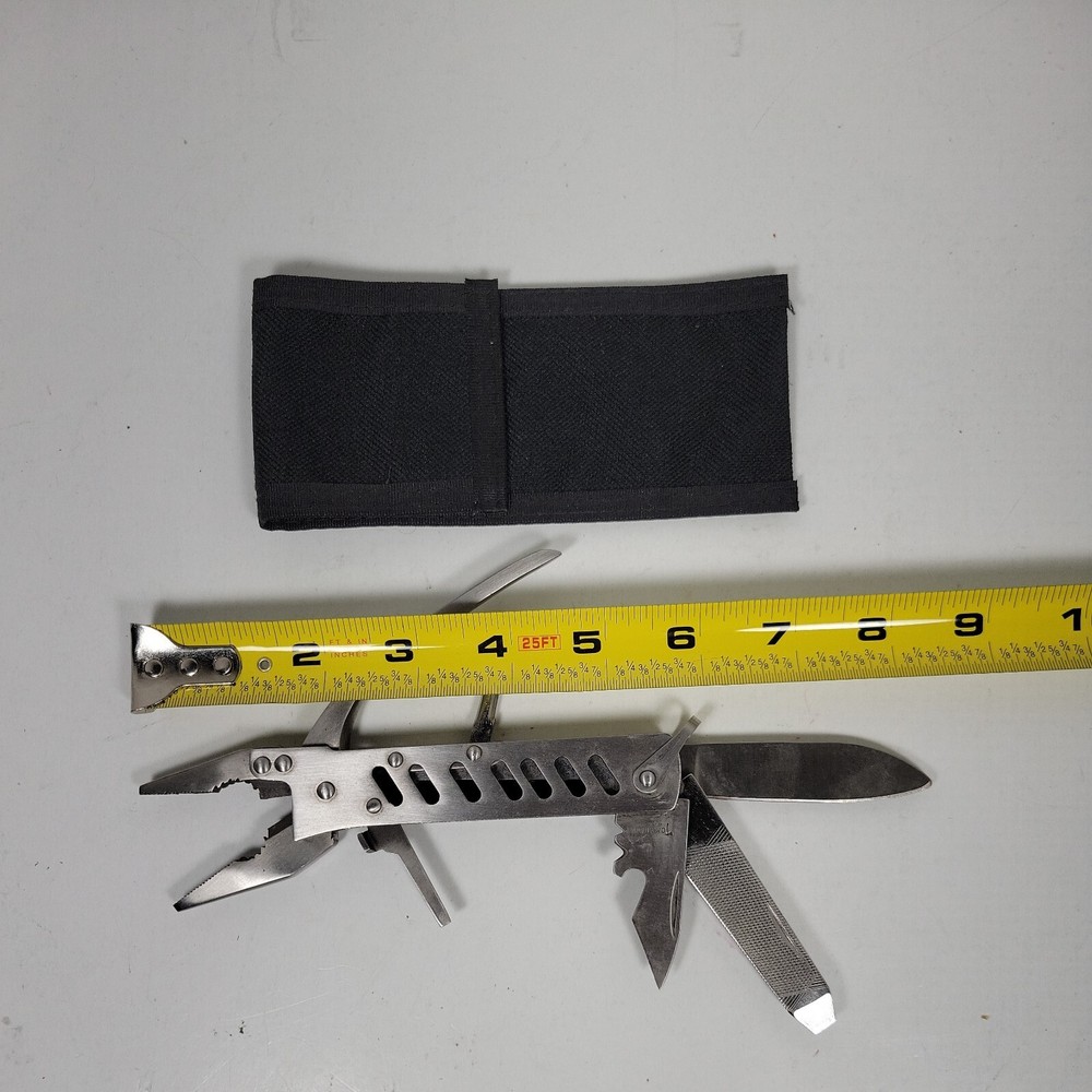 Tomahawk Multi Tool - Pliers, Knife, File, Phillips/Flat Screwdriver, Opener