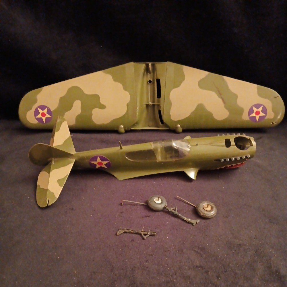 Cox 049 U-Control P-40 Warhawk  Thimble Drome