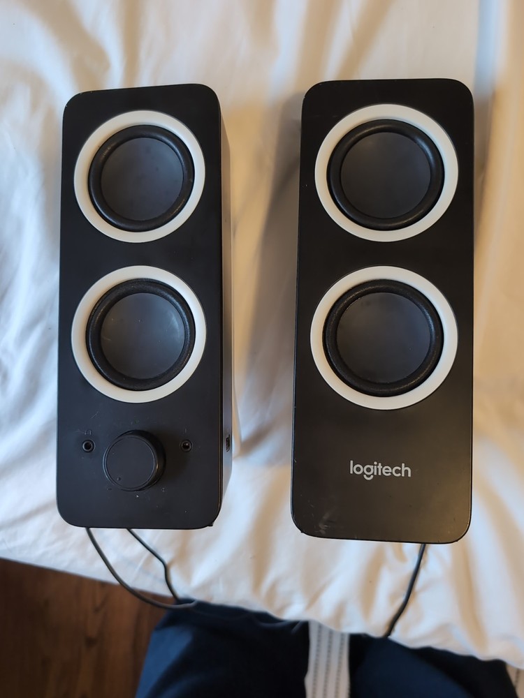 Logitech Z200 10W Multimedia Speakers, Pair - Black