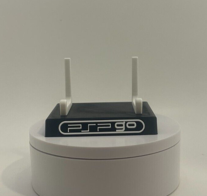 PSP GO Display/Stand/Holder - DISPLAY ONLY (Customize Colors)