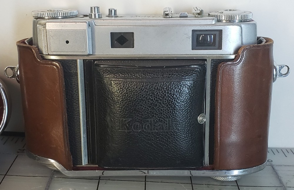 KODAK RETINA III Small "c" CAMERA w/ BROWN LEATHER CASE