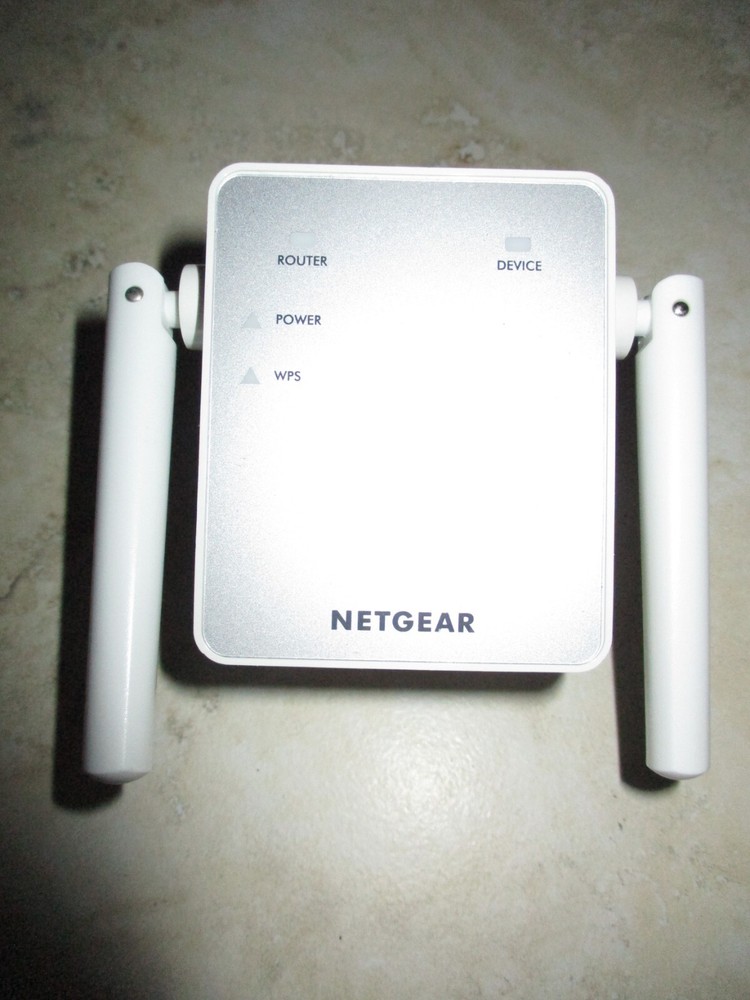 NETGEAR WiFi Range Extender AC750 EX3700