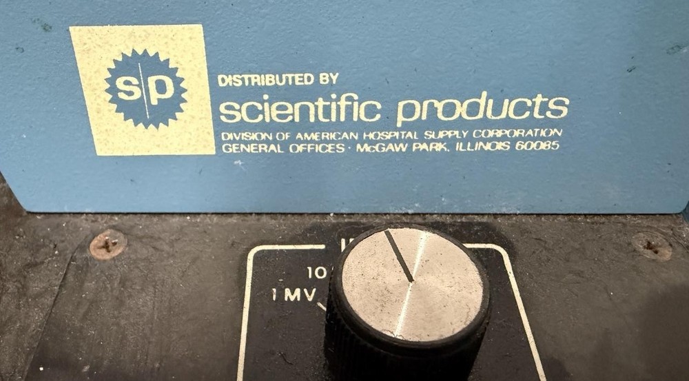 Linear Instruments 255/MM Strip Chart Recorder