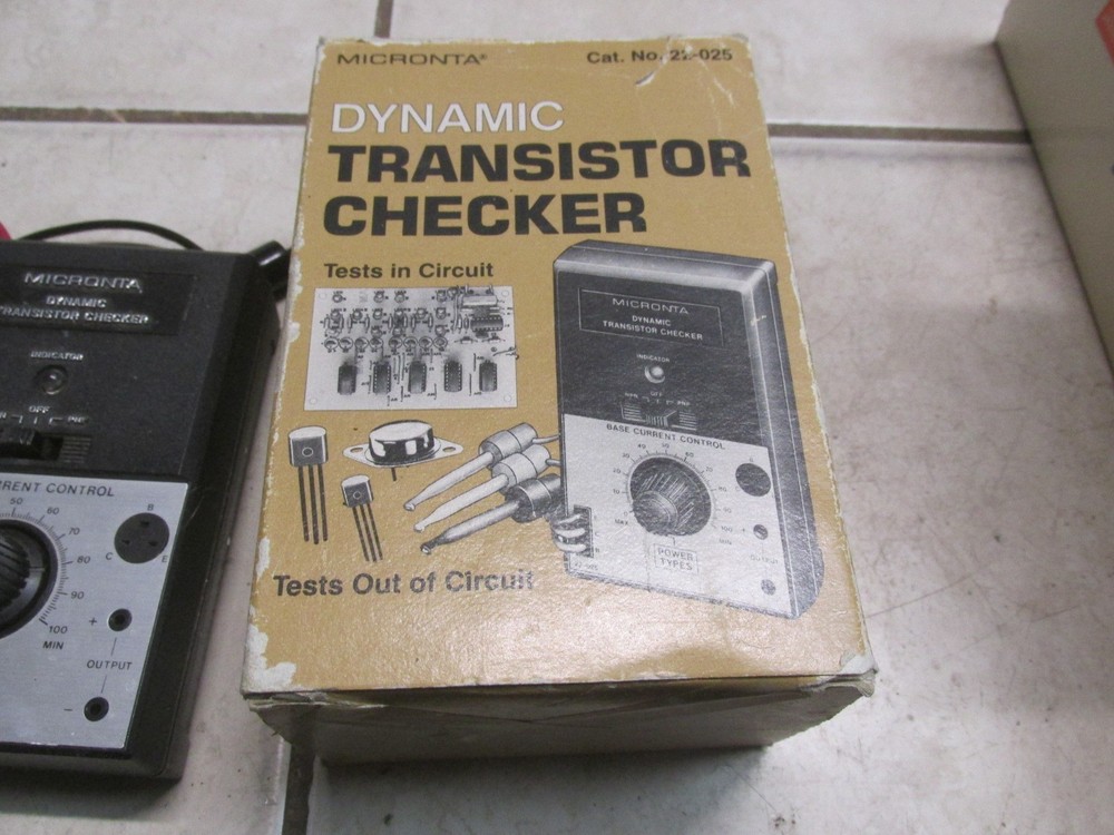 Micronta Dynamic Transistor Checker 22-025 Radio Shack Tested Working with Box