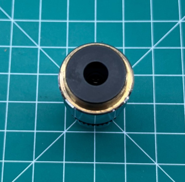 Olympus SPlan 40, 0.70 160 / 0.17 Microscope Objective