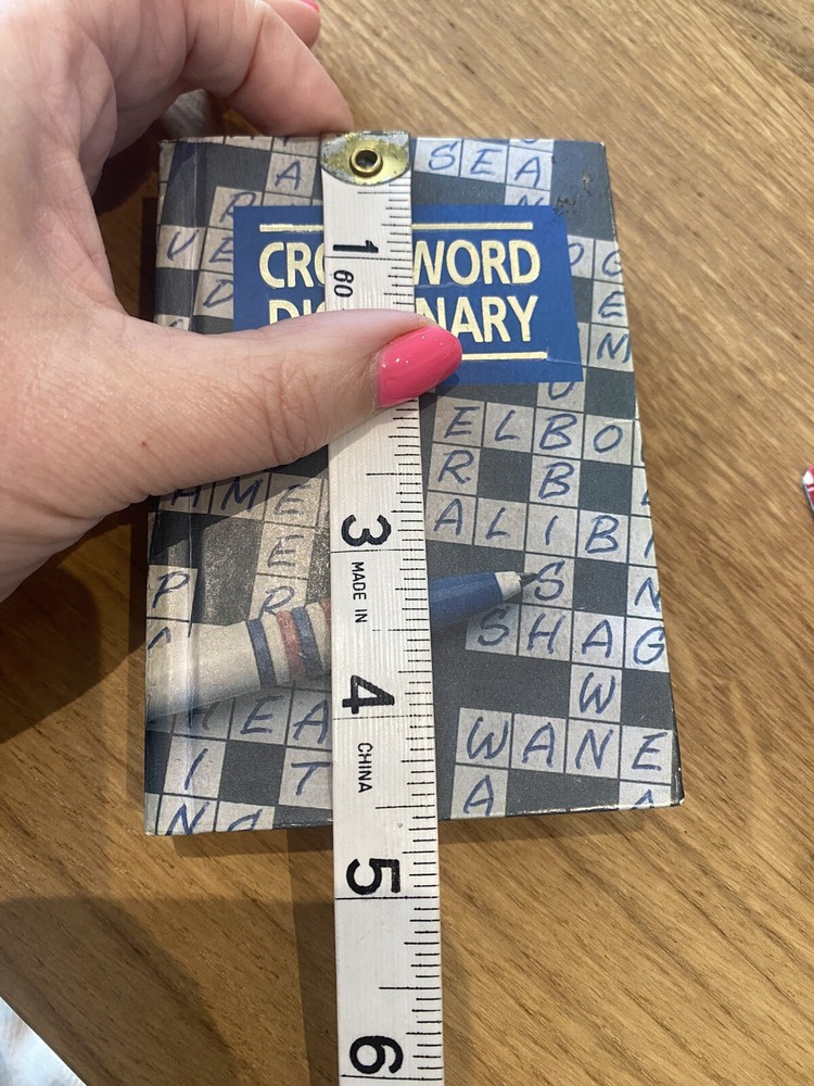 Collins Gem Crossword Dictionary Pocket Size Hardback 1994.