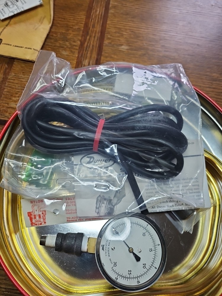 DWYER Slack Tube Manometer