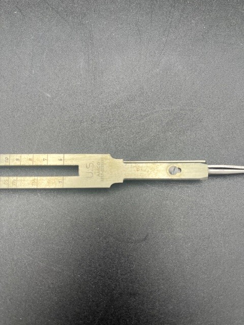 Vintage amco protractor measurement tool w/case