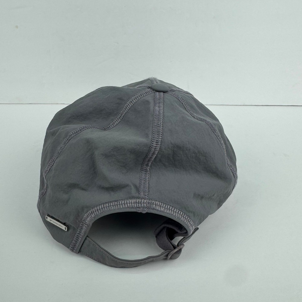 Lululemon Lightweight Run Hat Gray Nylon Adjustable Cap One Size OS Athletic