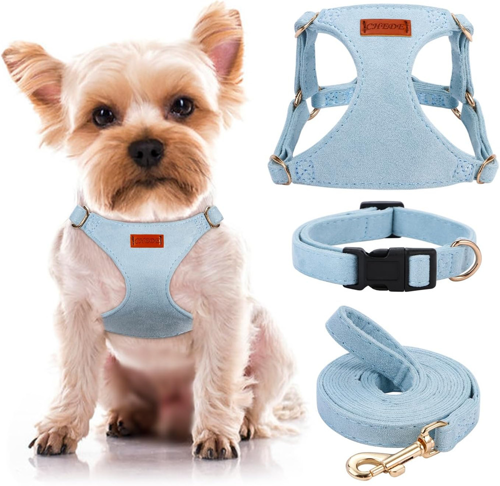 No Pull Dog Harness- Lightweight, Soft, Adjustable Small Harness Collar and Leas