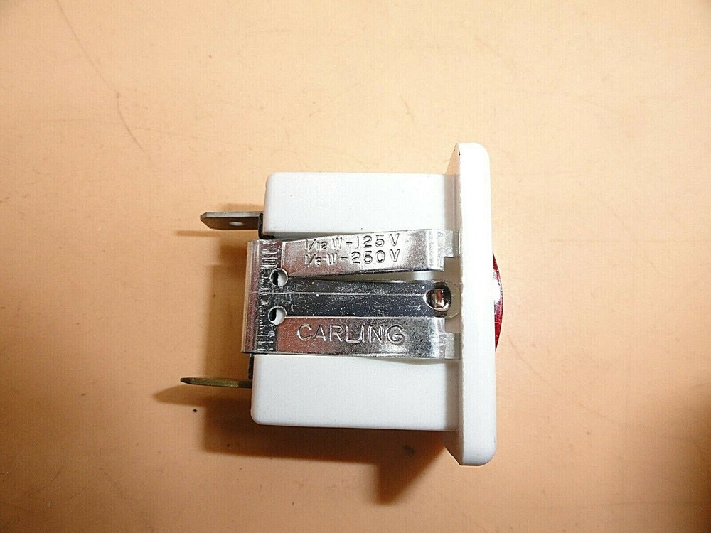 125/250V RED RECTANGULAR SNAP-IN INDICATOR LIGHT (Lot of 10)