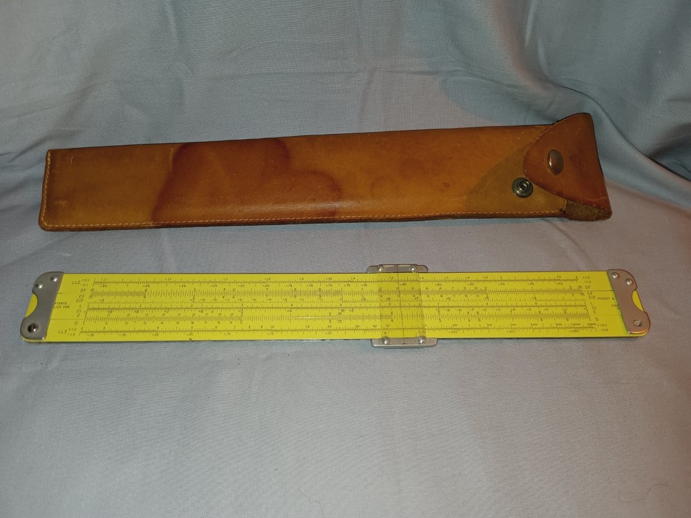 Vintage Pickett Synchro Scale Model 800-ES With Leather Case