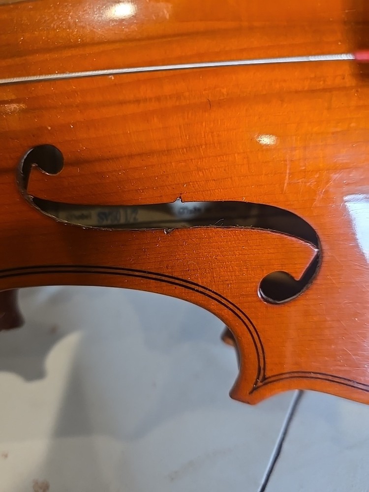 CREMONA 4 String Violin SV 50 With Case