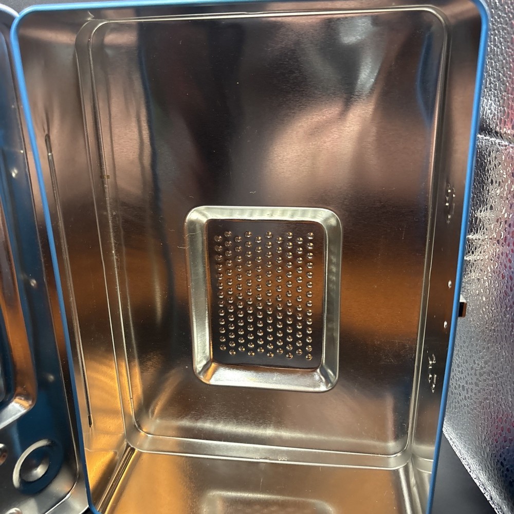 2 Peanuts Retro TV Lunchboxes