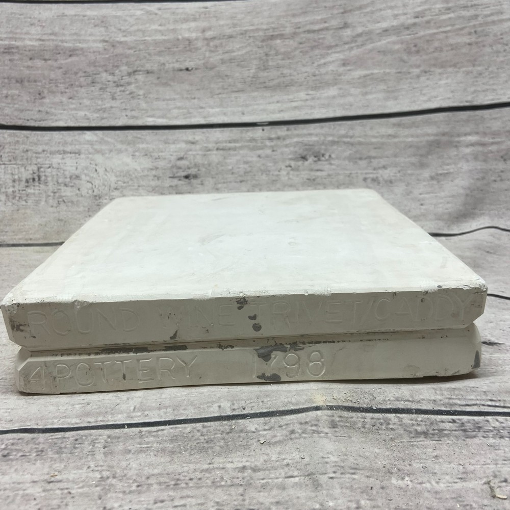 2003 Boothe Mold Ceramic Casting Mold Round Trivet Wine Caddy #1798