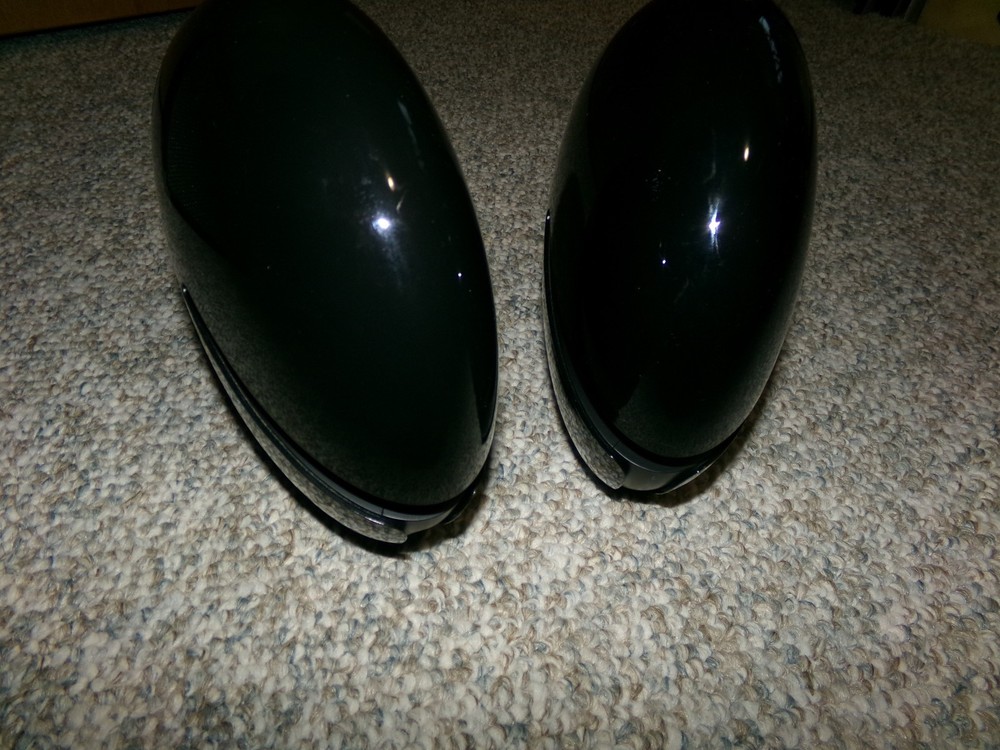 Edifier Model E25 Luna Eclipse Powered Computer Speakers - Excellent Sound