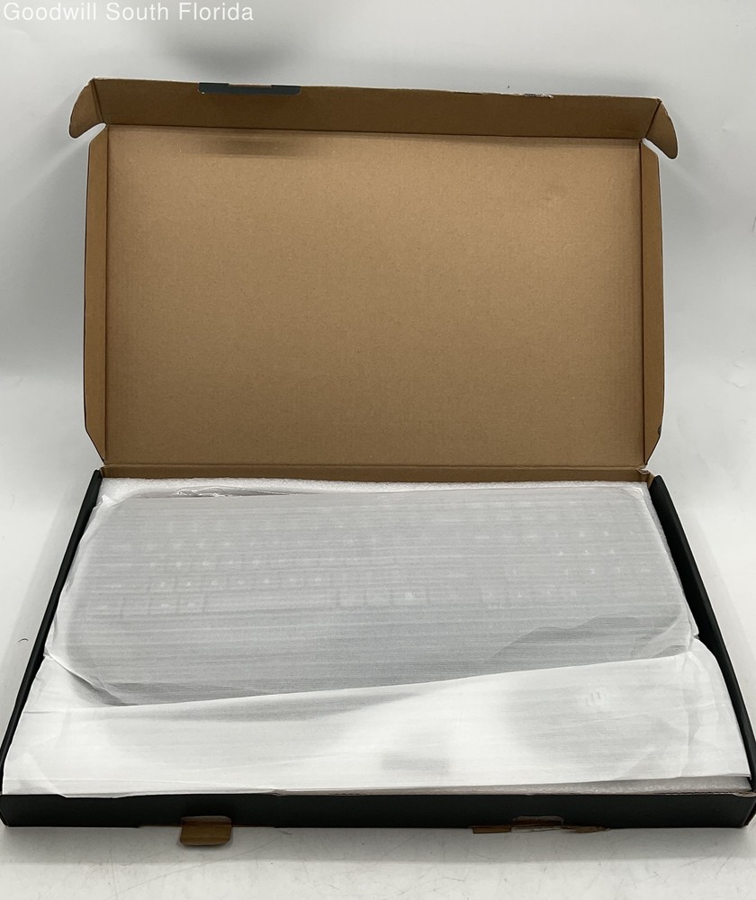 KM005 Black Portable Wireless Keyboard & Mouse Combo Open Box-Not Tested