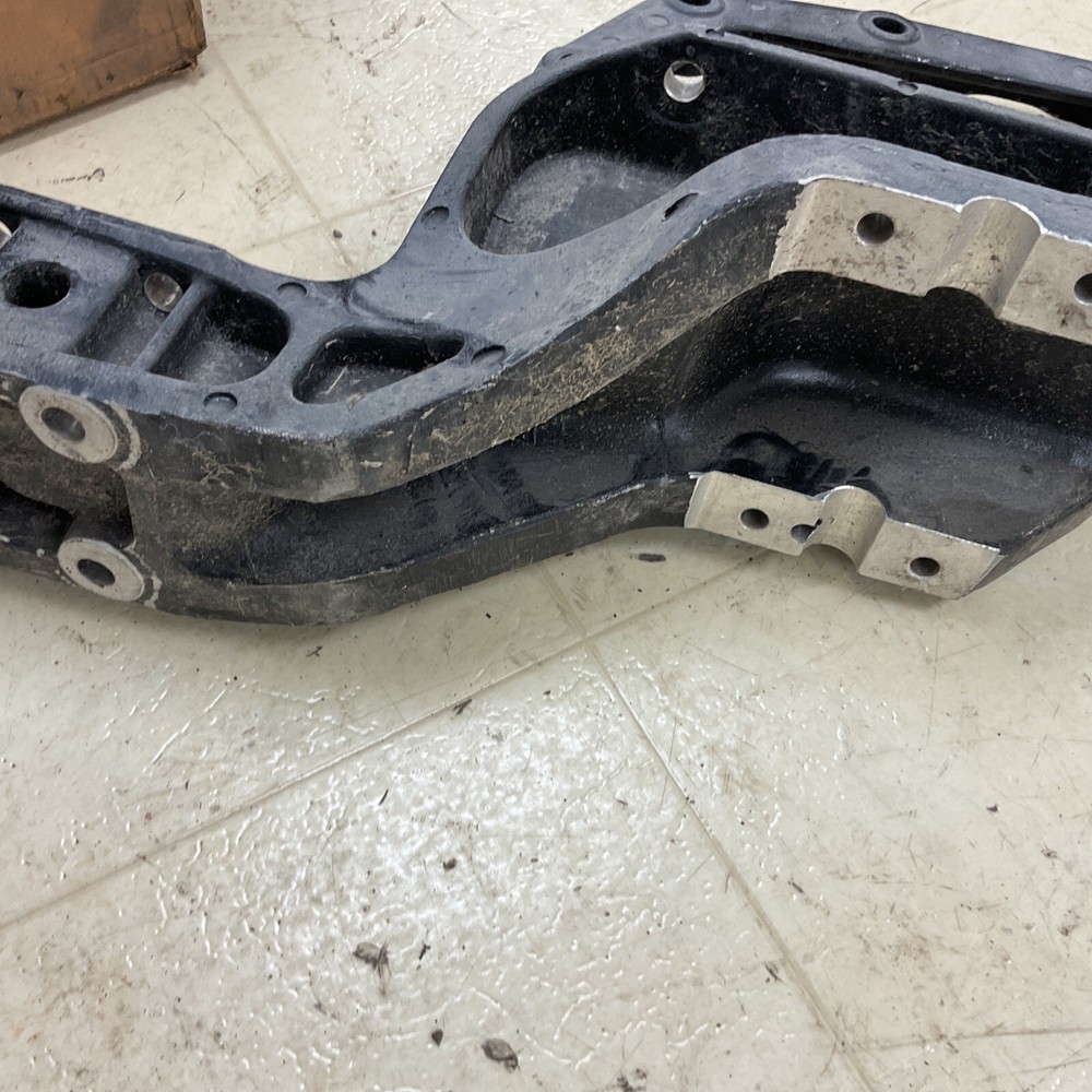 B11-1025R Peterbilt Kenworth Spring Hanger Frame Horn