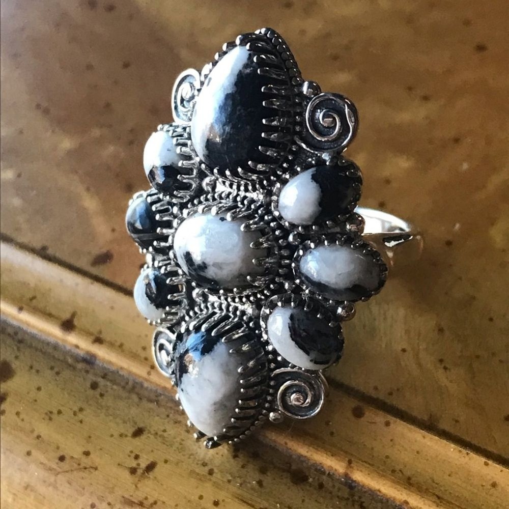 Natural White Buffalo Sterling Silver Statement Ring Size 6