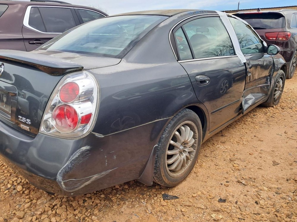 ALTIMA 2006 Glove Box 5001900