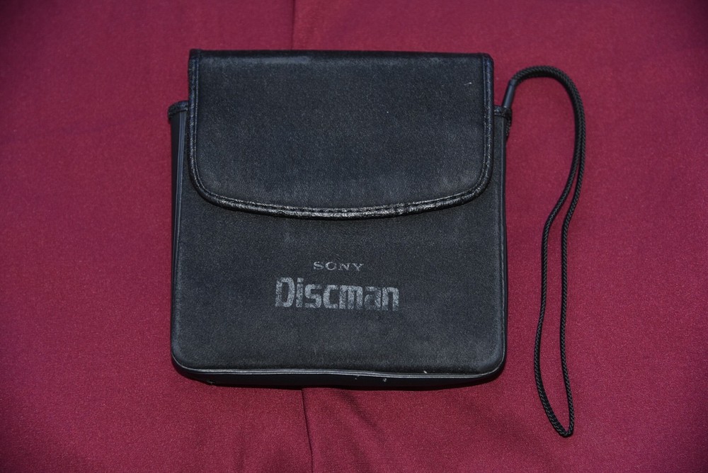 Sony Discman D-25 Portable CD Player  Case only