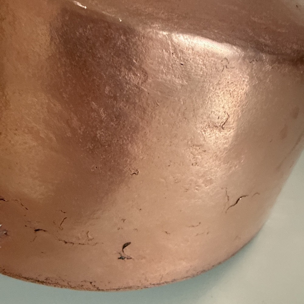 Rustic Hand Crafted Hammered Copper Pot with Riveted Handles 10.5 diameter