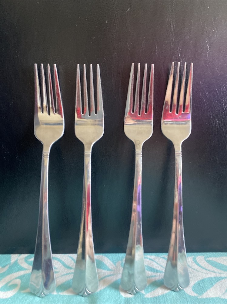 4 Pcs Rogers Co Country Shell Dinner Forks Stainless Flatware