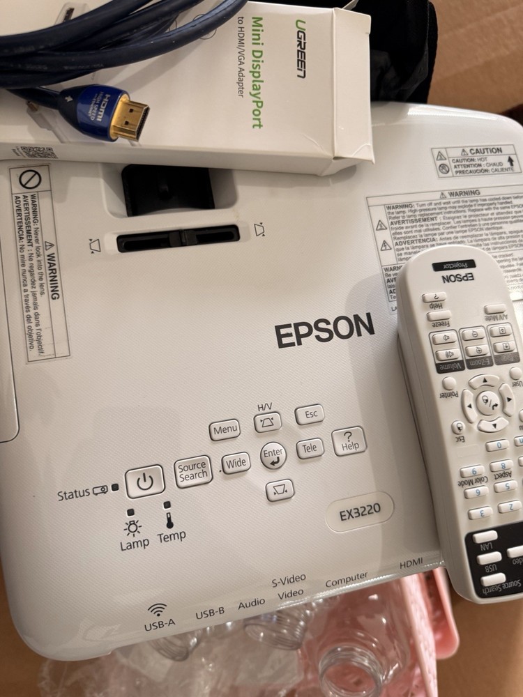 Epson Projector H552A EX3220