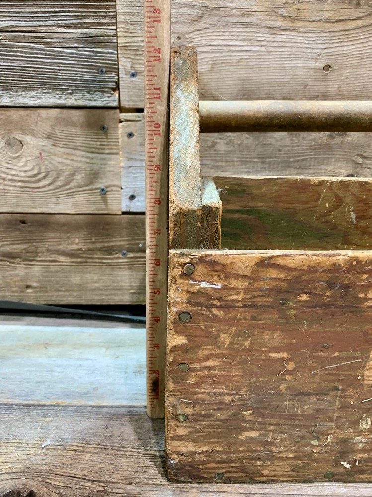 Old Pine Wood Toolbox, Carpenters Caddy, 33"