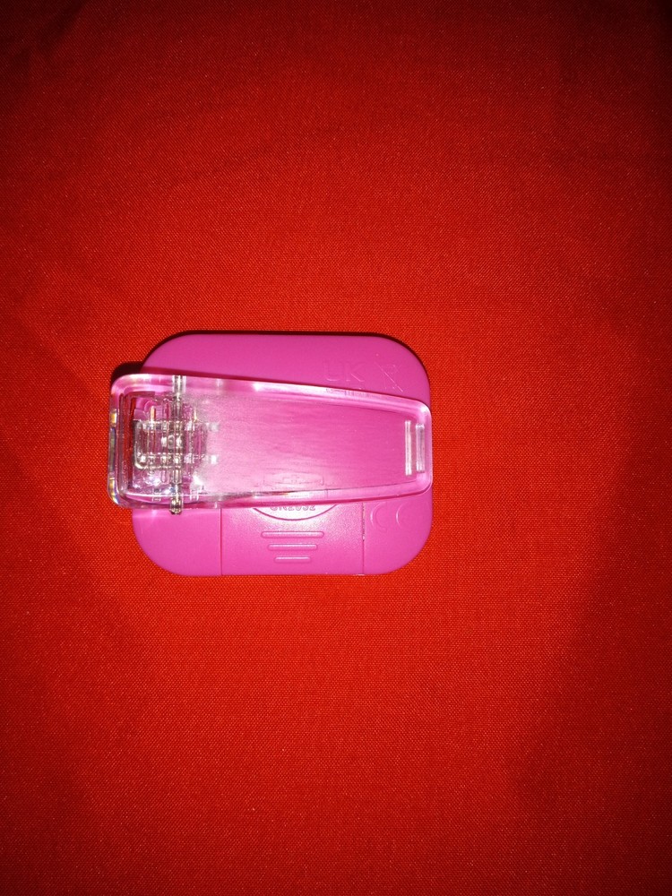 NESKLA 3D Pedometer for Walking, Simple Step Counter with  Assorted Colors