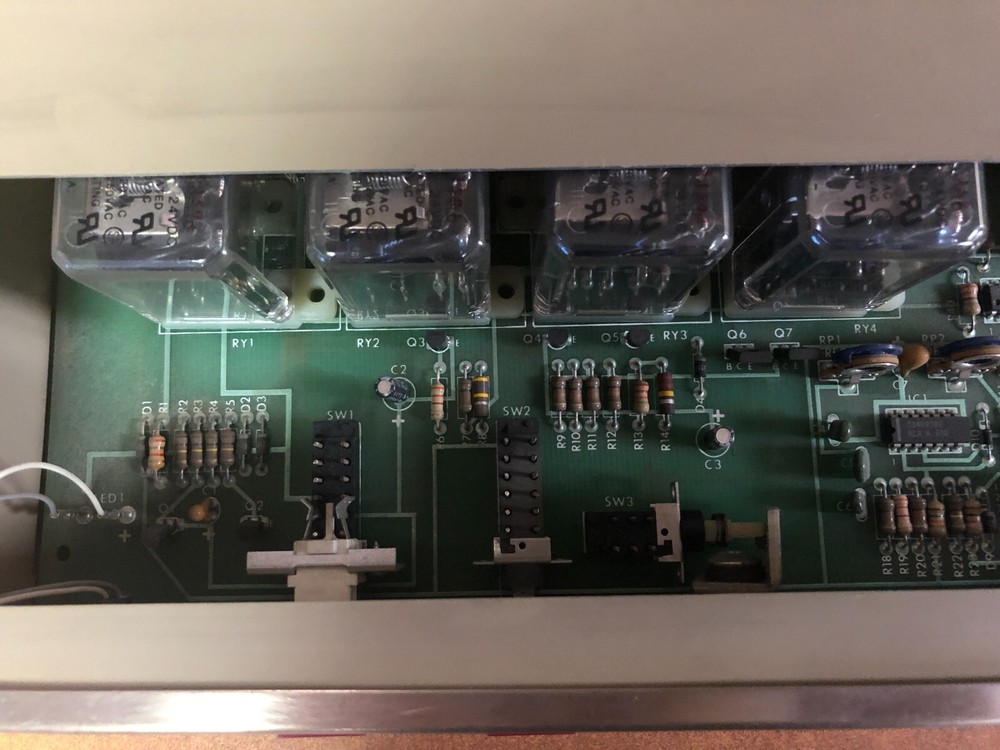 Rauland USR2125