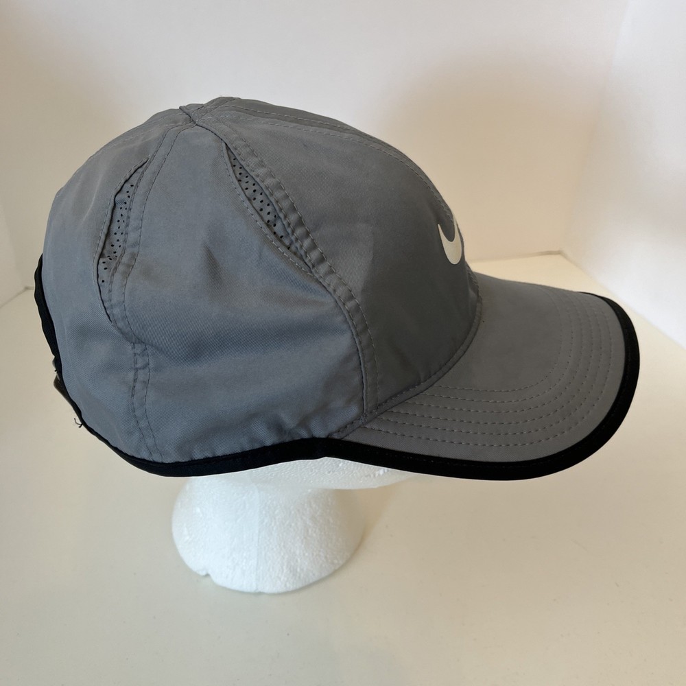 Nike Hat Grey Black Featherlight Dri Fit Strap Back 6 Panel Running Cap