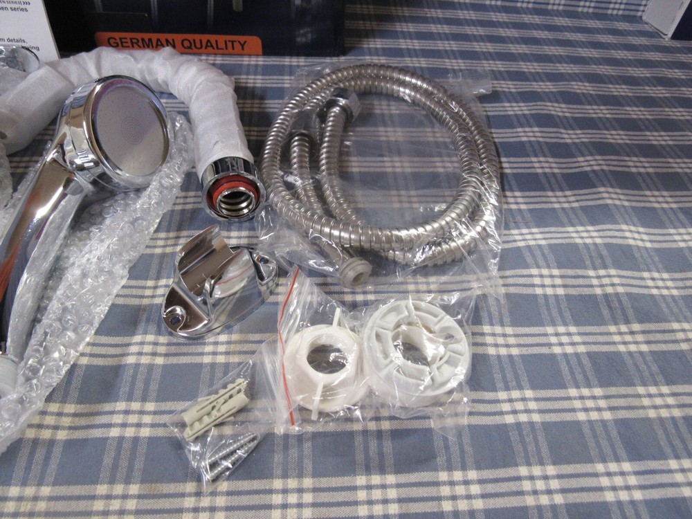 WEZER Electric Water Heater Faucet Instant Hot Water (New Open Box) FREE SHIPPIN