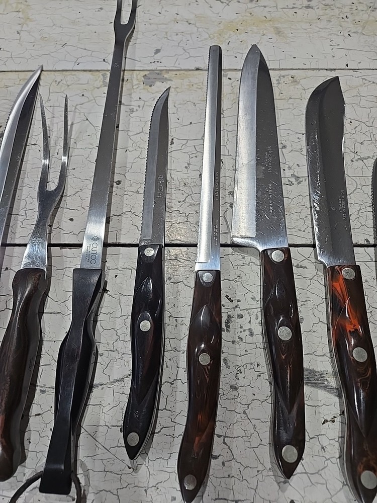 Cutco Knife Set (12) Used