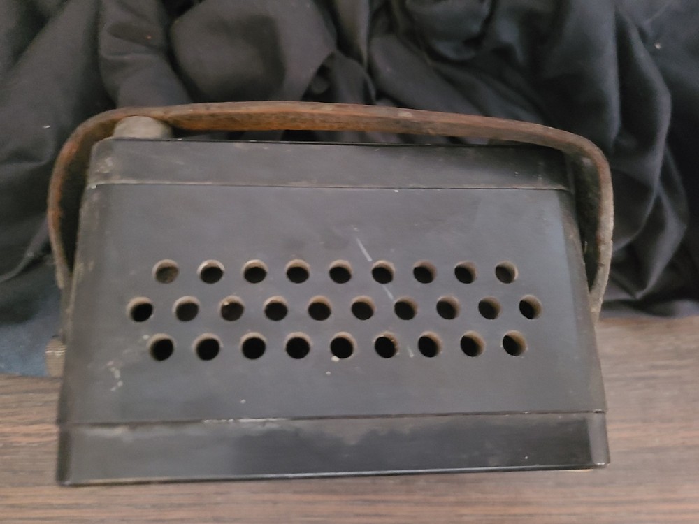 Vintage Weston 433 Electrical AC Voltmeters Zero Corrector