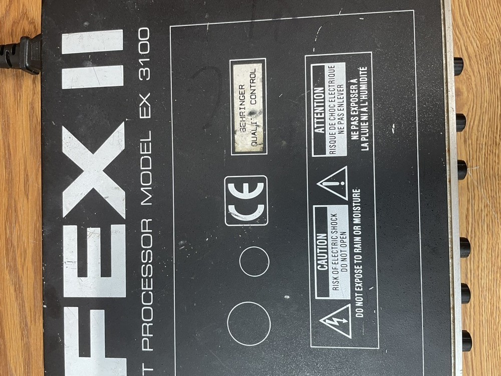 BEHRINGER SNR-2000 (PSJ006106)